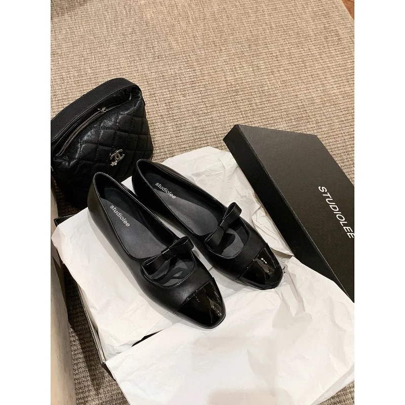 Women'S Shoes In Fashion - Damskie buty z owczej skóry na