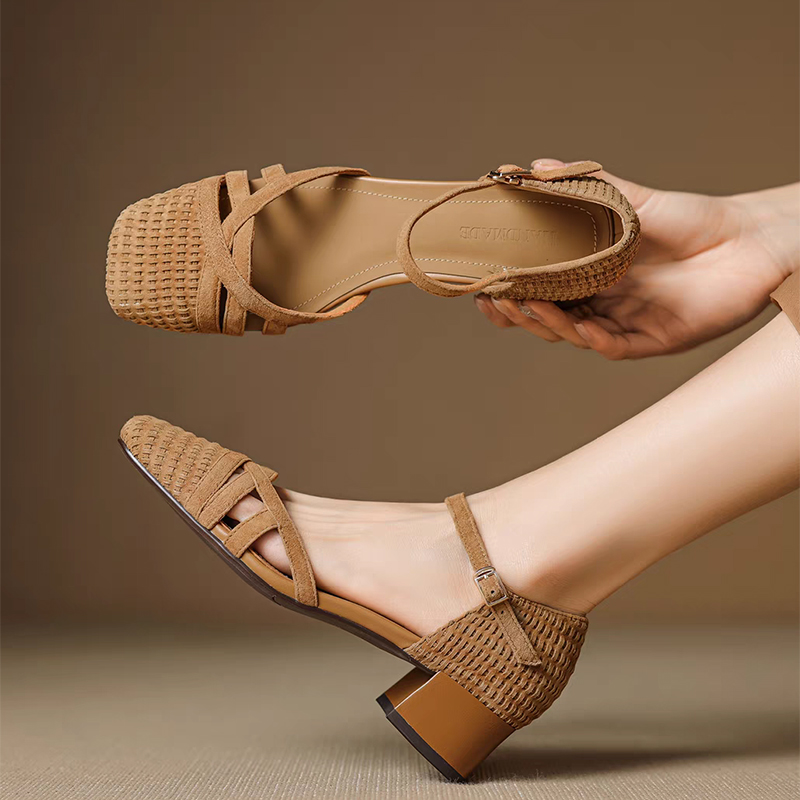 Ankle Strap Heels - Retro Plecione Sandały na Wysokim Obcasie