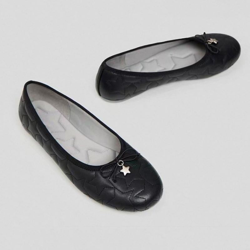 Women'S Shoes In Fashion - Baletki z kokardkami - Nowy styl