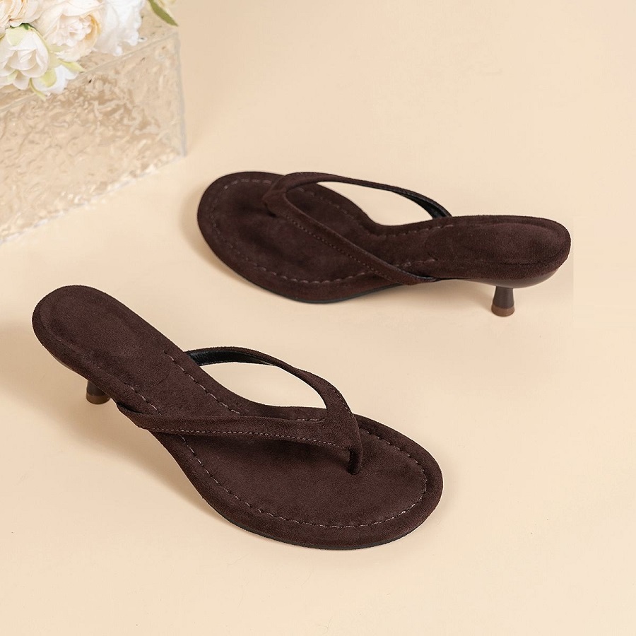 Thong Flat Sandal - Nowe sandały na obcasie z imitacji