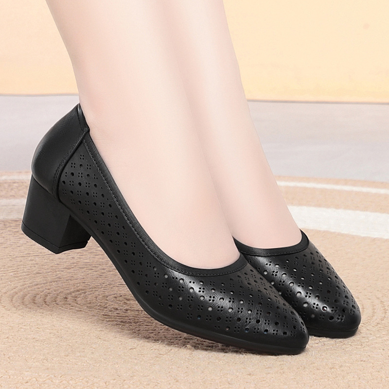 Beżowe buty Mary Jane z regulo – Ankle Strap Heels recenzja i cena