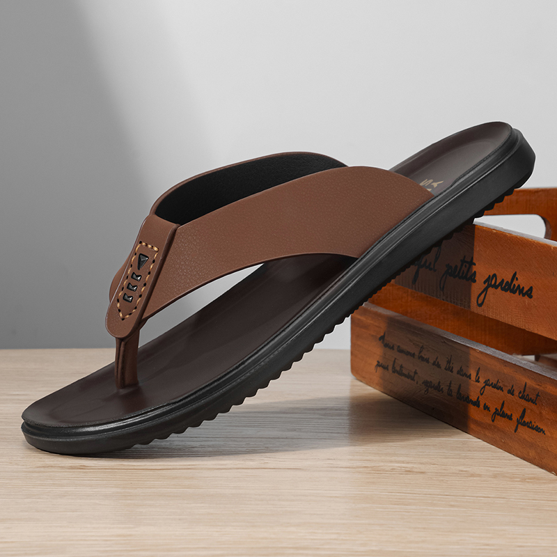 Proste męskie letnie klapki, a – Thong Flat Sandal recenzja i cena