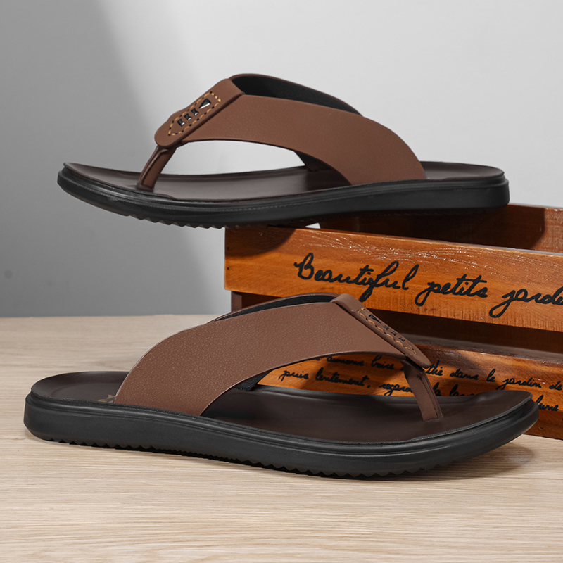 Proste męskie letnie klapki, a – Thong Flat Sandal recenzja i cena