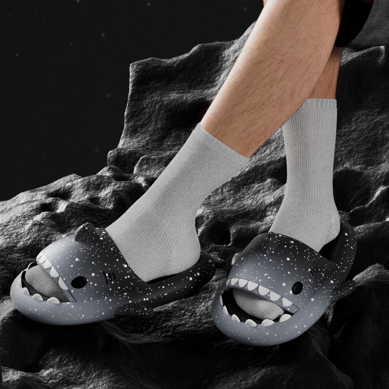 Cute Cartoon Shark kapcie dla  – Women'S Shoes To Men'S Size recenzja i cena