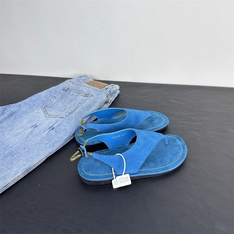 Minimalistyczne koreańskie san – Thong Flat Sandal recenzja i cena