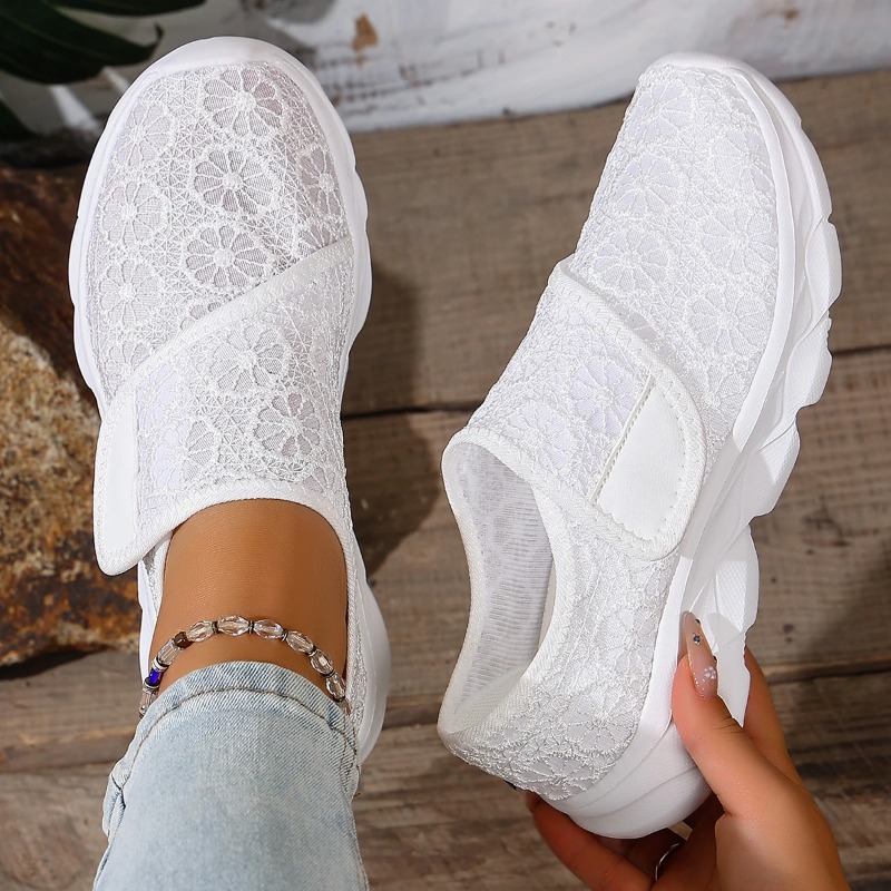 Damskie sneakersy, lekkie i od – Women'S Shoes Hey Dude recenzja i cena